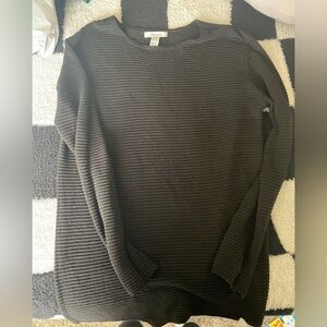 Women’s black knitted shirt size small